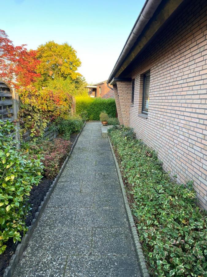 Gemuetliches Ferienhaus Kuestenliebe Wilhelmshaven Exterior photo